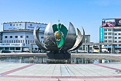 Switch游戏《JACK JEANNE》现已在日本推出登陆手机